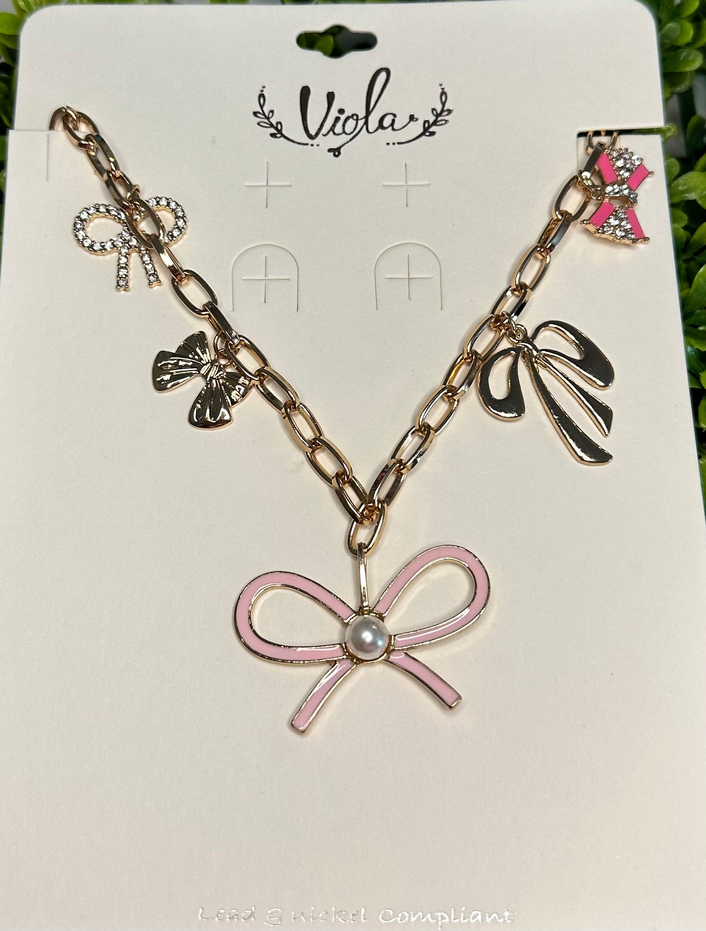 COQUETTE NECKLACE